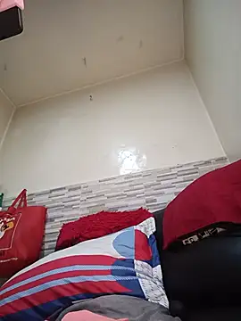 XXX chat uživo modela AvaChannel