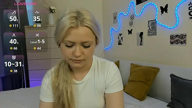 XXX chat uživo modela MidnightPoise