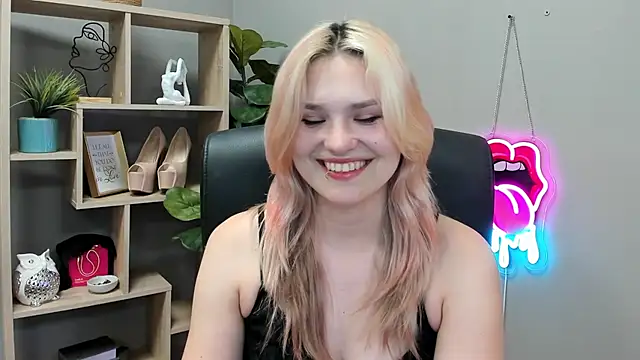 צ'אט XXX בשידור חי של SweetLilyxo