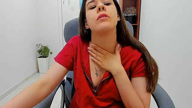 Joannia's Live XXX Chat