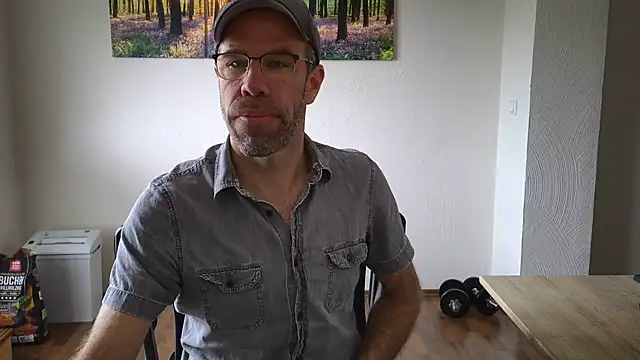 DaddyHarry_MatureStallion's Live XXX Chat