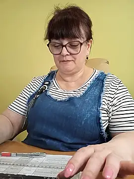Chat XXX en directo de BrandiOhNight