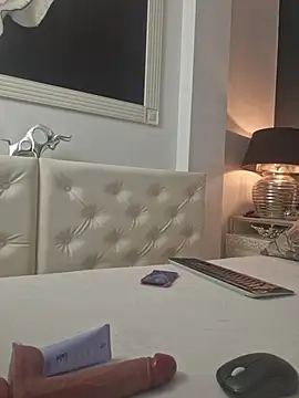 دردشة LunnaKitty الجنسية المباشرة