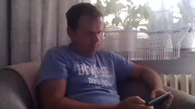 Chat +18 de grzes19763 ao vivo