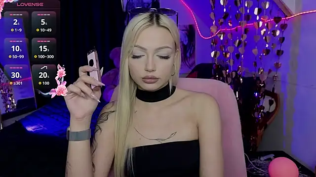 LinaLirian Live XXX-chat