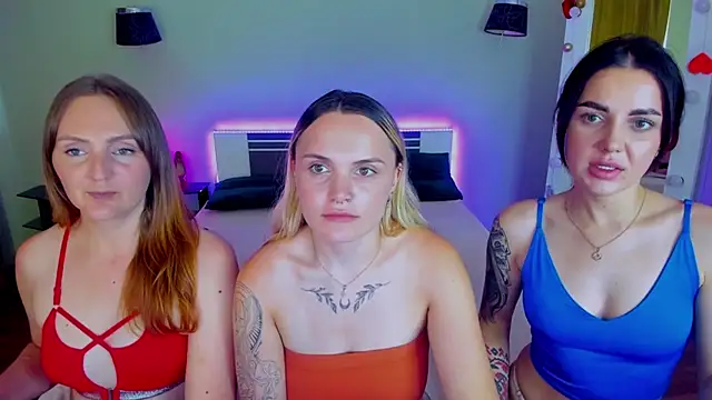 Онлайн чат XXX MagicEyess