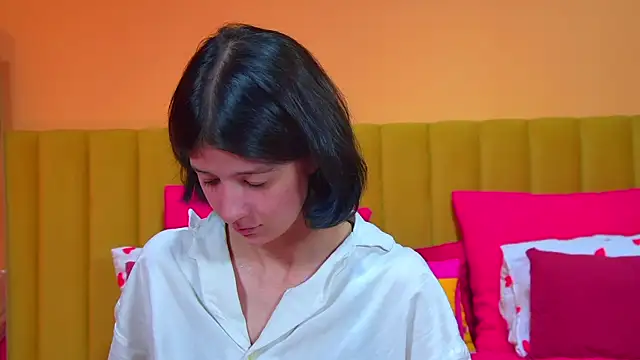 Chat +18 de AnneAvelin ao vivo