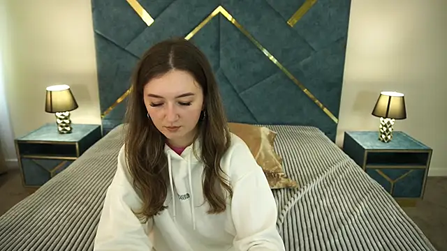Živý XXX chat CyrenaLuxe