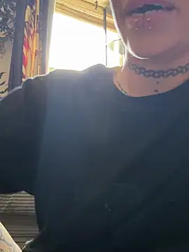 Toxii- Chat XXX live