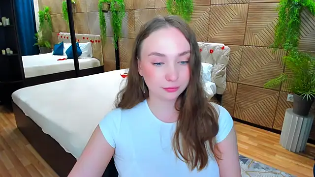 TrueReincarnation Chat XXX in diretta
