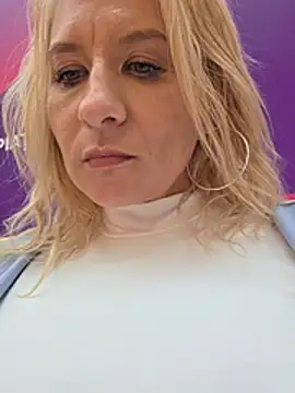 KaylinJan Live XXX-chat