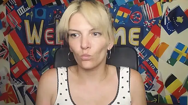 VanessaRey_のライブXXXチャット