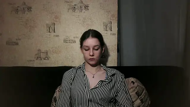 دردشة ElinoreHuxman الجنسية المباشرة