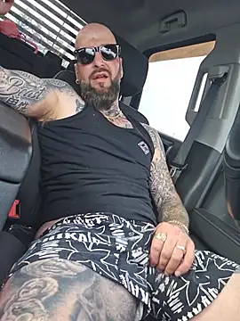 Beardedtattood Live XXX Chat