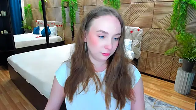 TrueReincarnation's Live XXX Chat