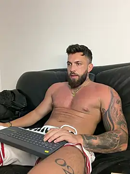 LustyMike_ 라이브 XXX 채팅