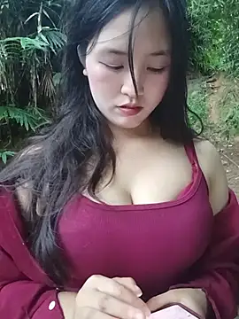 Elina68 现场XXX聊天