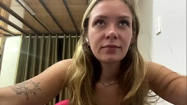One_On_Mllion's Live XXX Chat