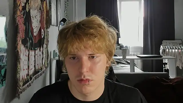 Benjamin_Bo élő XXX-chatje