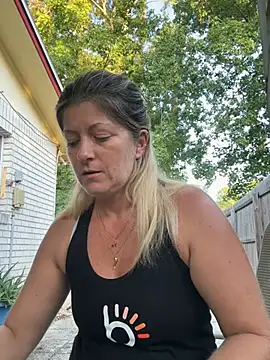 Czat XXX na żywo – NikkiBlisss