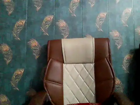 Stubborndesiboy's Live XXX Chat