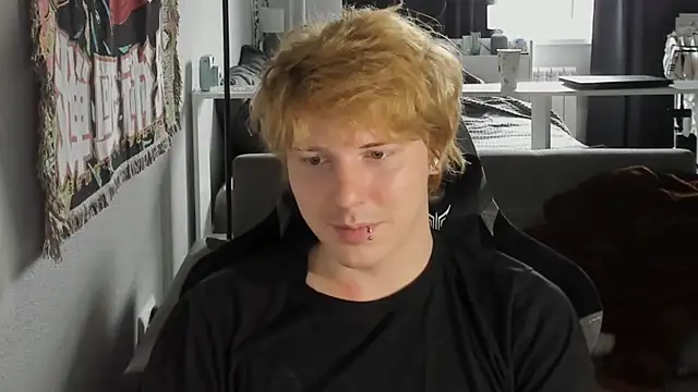 Chat XXX en directo de Benjamin_Bo