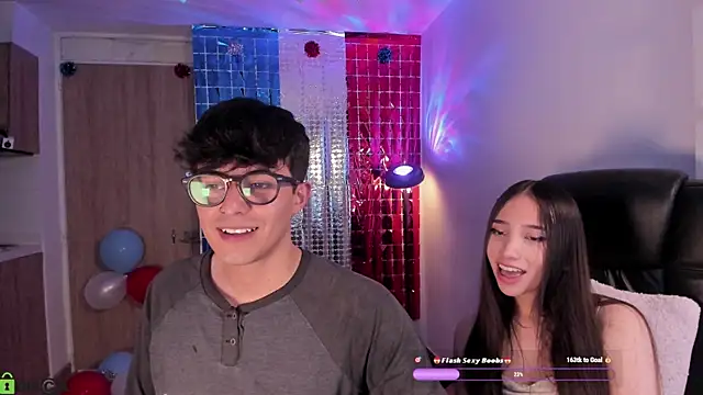 Mikeyvioleta_のライブXXXチャット