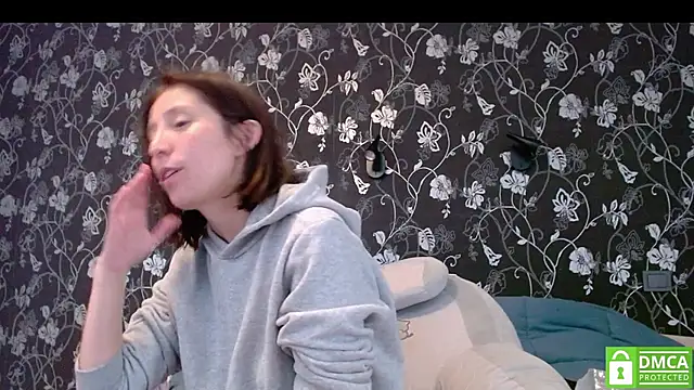 Sophi_Cute – Naživo XXX chat