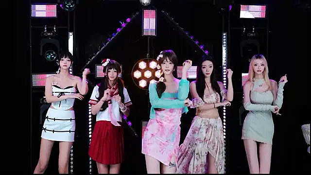 Alice-520のライブXXXチャット