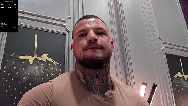 Chatroom XXX en direct de OliverSport
