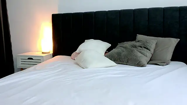 Layla_RessのライブXXXチャット