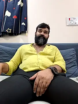 دردشة Fun_Guuy الجنسية المباشرة