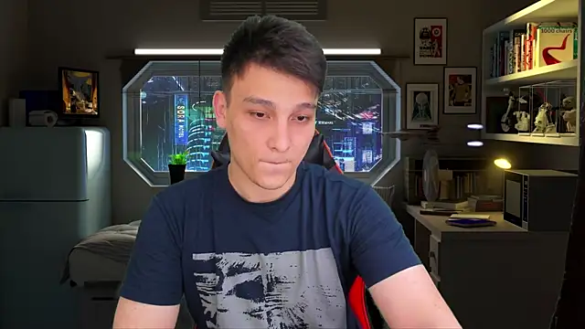 Justin_time111 élő XXX-chatje