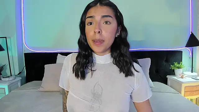 دردشة Freya_stonee الجنسية المباشرة