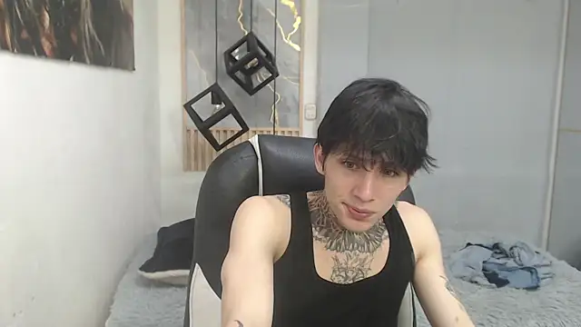 Онлайн чат XXX Cry_thereal