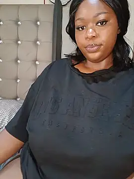 دردشة AaliyahBlackXO الجنسية المباشرة