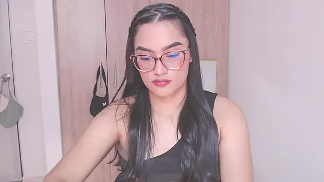 1eve_rox Adlı Modelin Canlı XXX Sohbeti