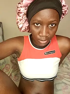 Онлайн чат XXX pookiezuu