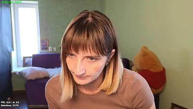 Nika_Kitten Chat XXX in diretta