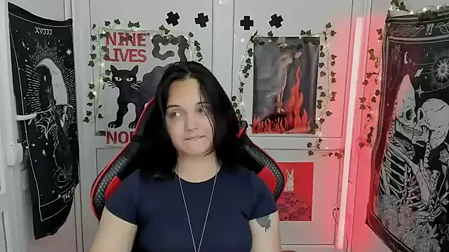 Caroline_cutte live XXX chat