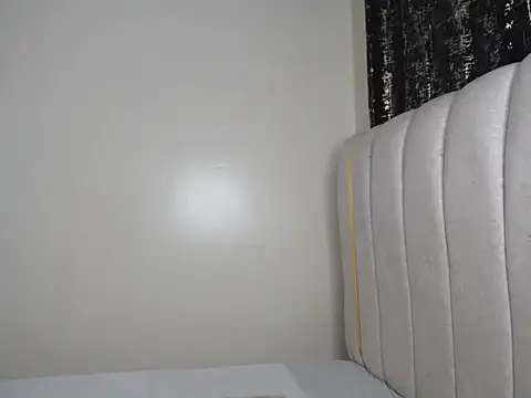 Онлайн чат XXX prettty_kemmy