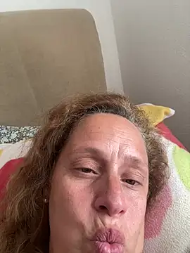 Онлайн чат XXX nadiaxxsweet