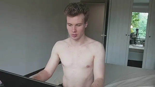 JohnDou2144 Live XXX Chat