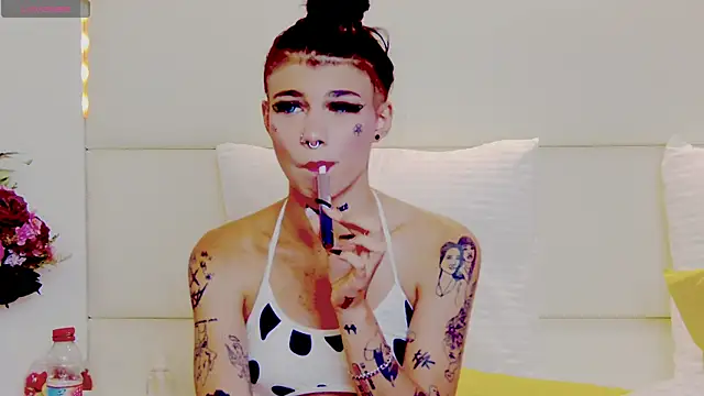 YasminnStorm – Naživo XXX chat