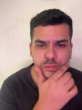LatinBearX's Webcam Show