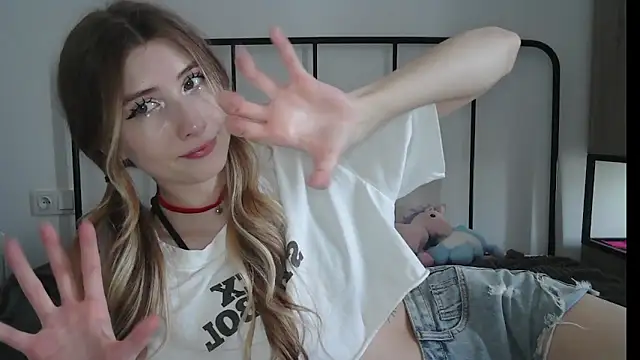 ErikaShyy Live XXX-Chat