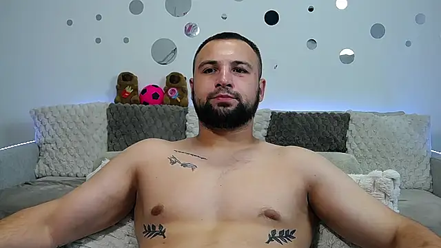 XXX chat uživo modela liam_studd