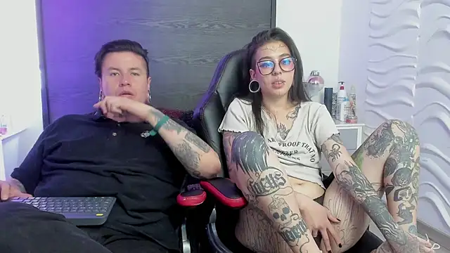 Chat XXX ao vivo de inkedsinners_