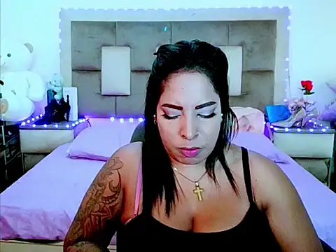 Chatroom XXX en direct de indiantopaz694u