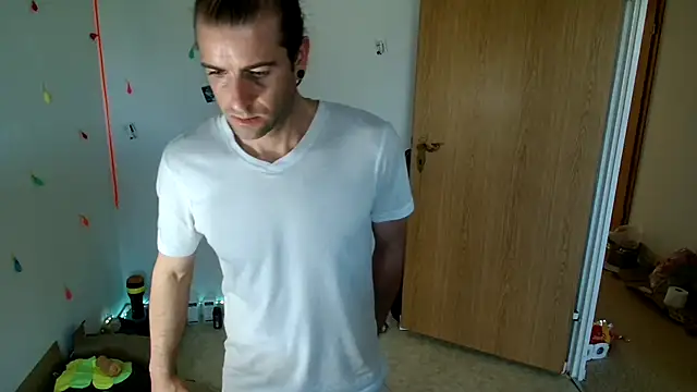 hei_69 Chat XXX live